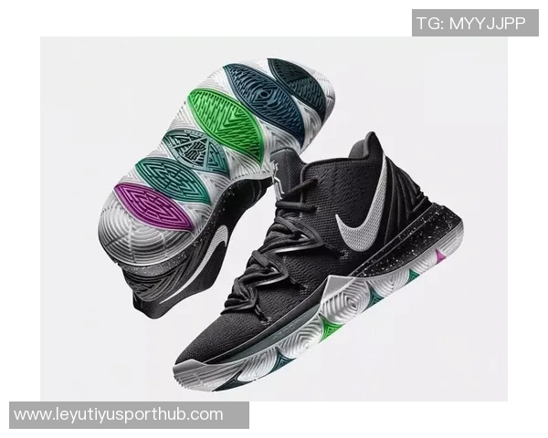 灰蓝色调魅力尽显肯塔基推出全新科比5PE球鞋设计 灰蓝色调魅力尽显肯塔基推出全新科比5PE球鞋设计